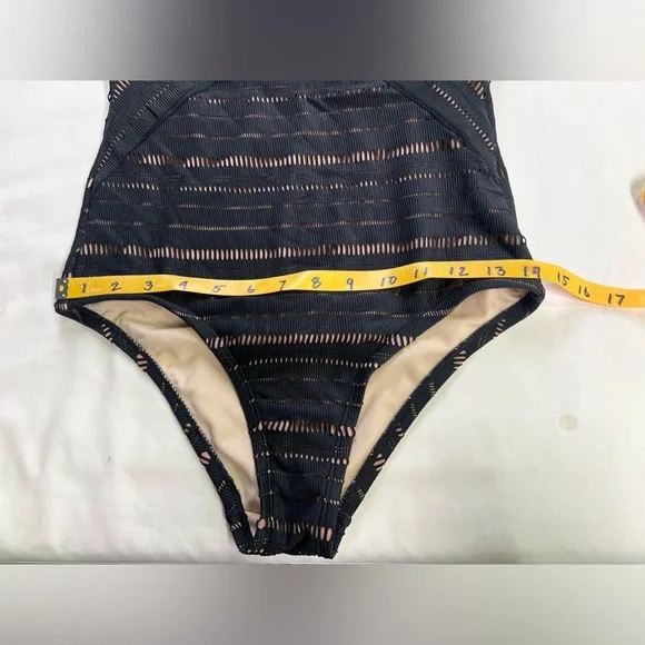 KONA SOL Black striped laser cut one piece swimsuit size M - Picture 6 of 13